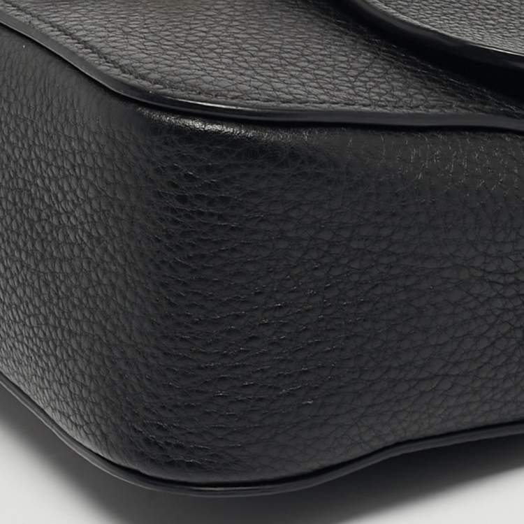 Pre Owned Miu Miu Pushlock Flap Black Leather Crossbody Bag