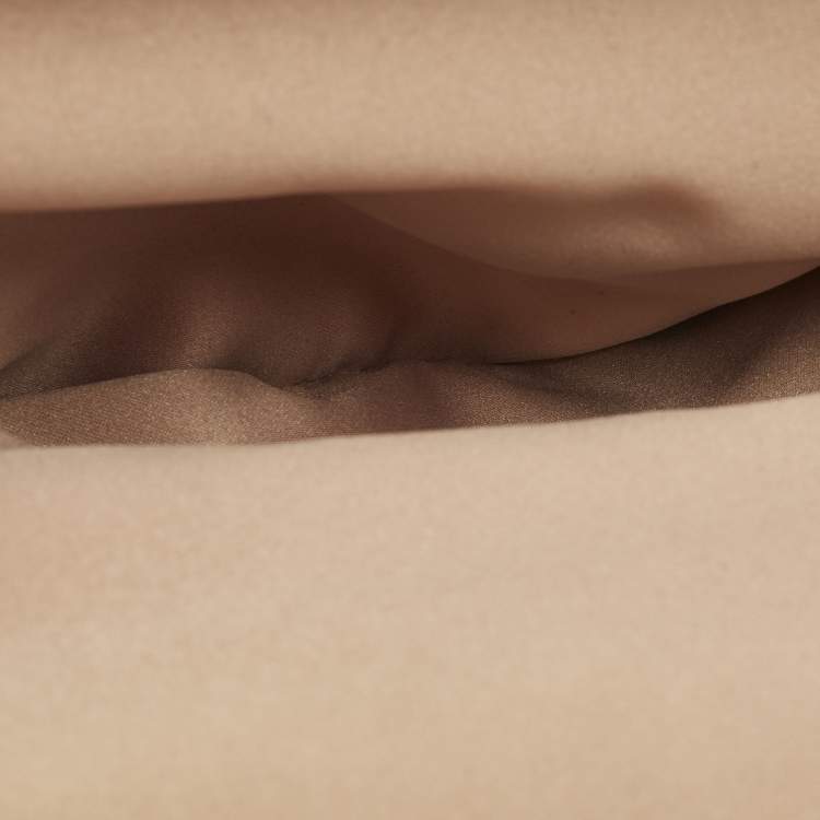 مملوكة مسبقًا Miu Miu Kisslock Frame Brown Matelassé Suede Clutch