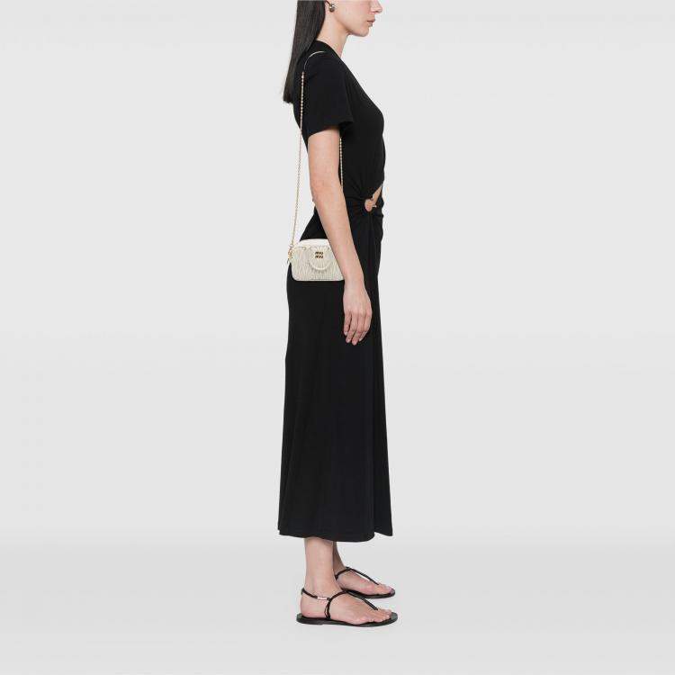 مملوكة مسبقًا Miu Miu White Mini Matelasse Nappa Arcadie Satchel