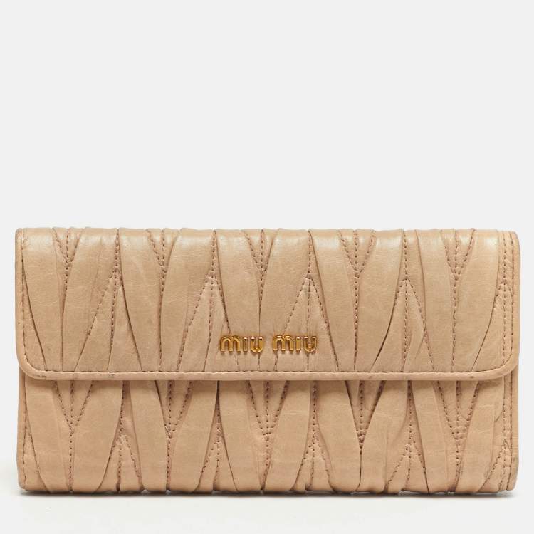 Pre Owned Miu Miu Beige Matelassé Leather Long Continental Wallet