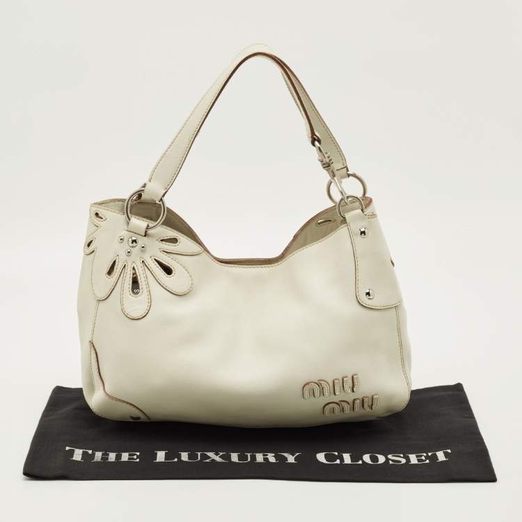 Pre Owned Miu Miu Floral Cut Off White Leather Hobo