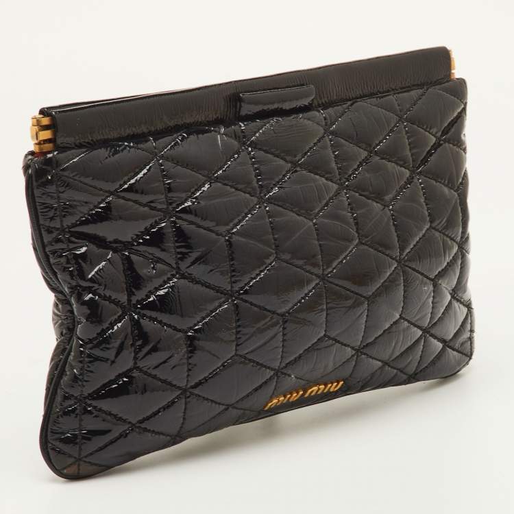 Pre Owned Miu Miu Black Matelasse Patent Leather Clutch