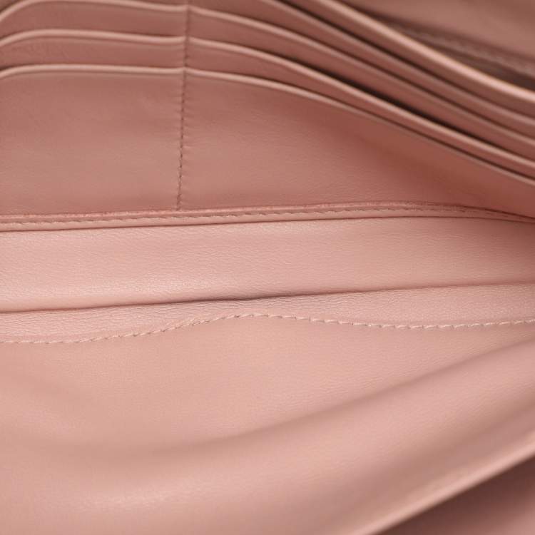 Pre Owned Miu Miu Pink Matelasse' Leather Continental Wallet