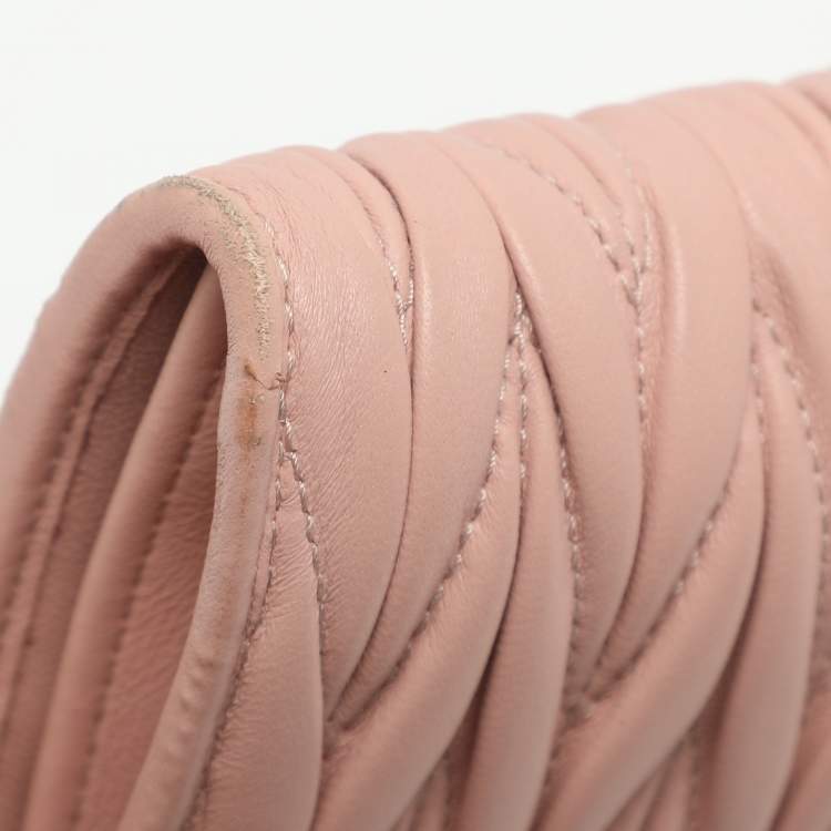 Pre Owned Miu Miu Pink Matelasse' Leather Continental Wallet