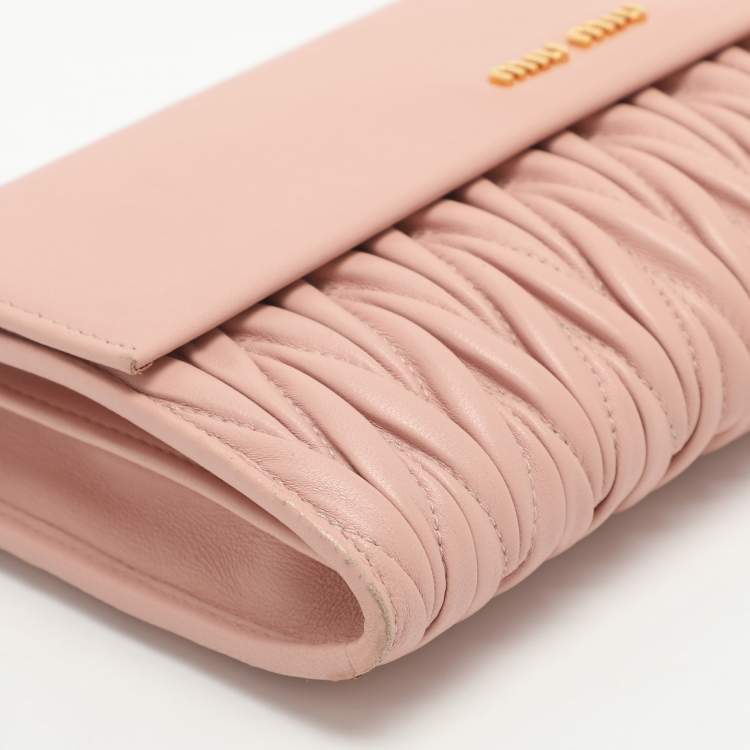 Pre Owned Miu Miu Pink Matelasse' Leather Continental Wallet