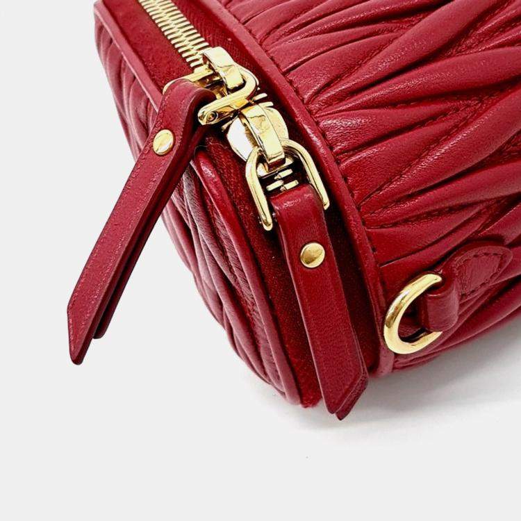 Pre Owned Miu Miu Red Leather Matrasse Micro Crossbody Bag