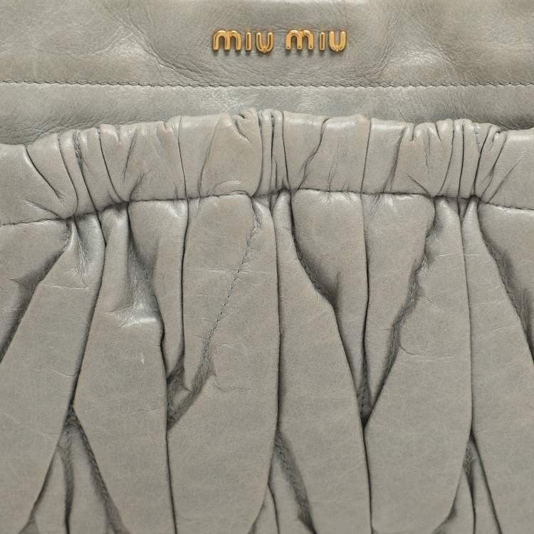 Pre Owned Miu Miu Grey Leather Baguette Bag