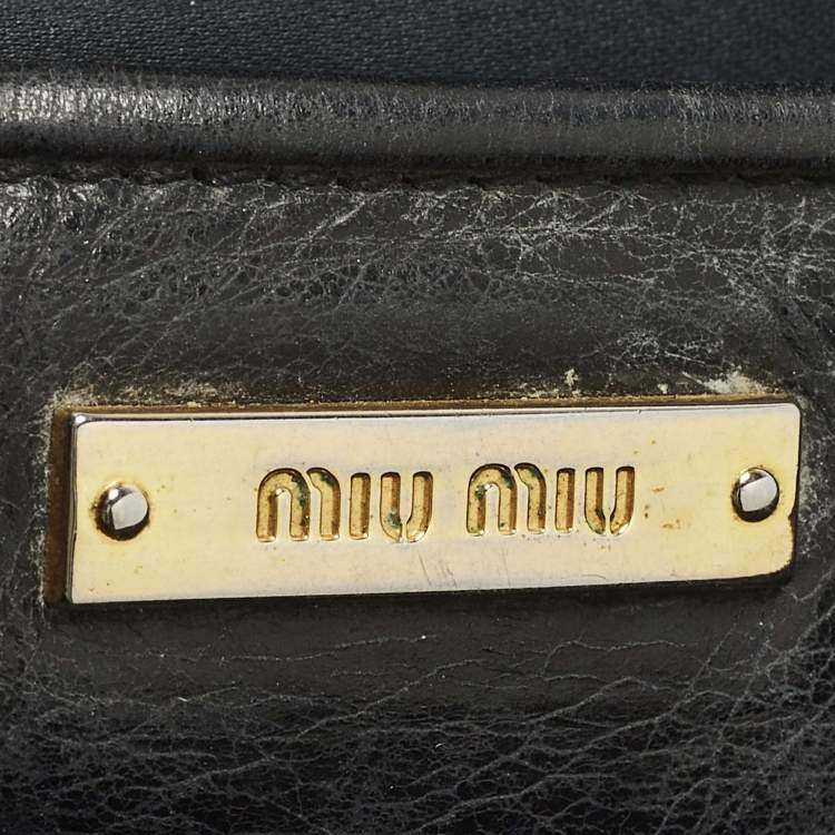 مملوكة مسبقًا Miu Miu Bauletto Black Vitello Shine Leather Satchel