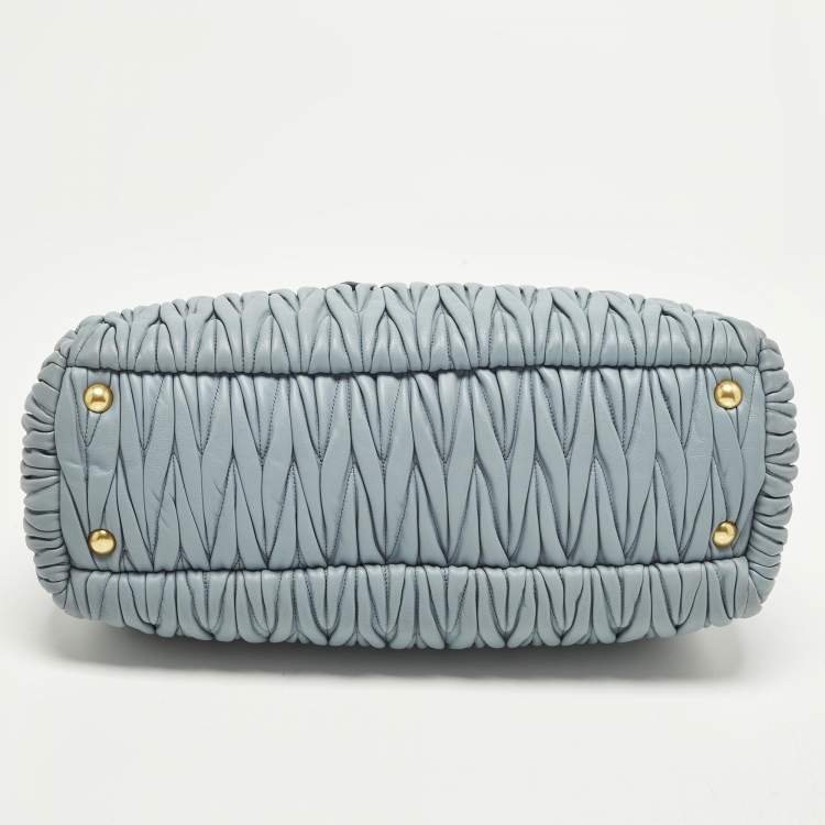 Pre Owned Miu Miu Light Blue Matalasse Leather Zip Satchel