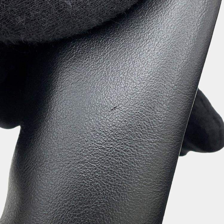 Pre Owned Miumiu Hobo Bag Black Leather