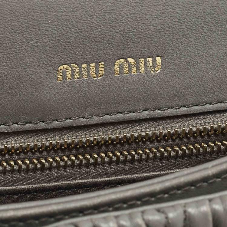 Pre Owned Miu Miu Confidential Grey Matelassé Leather Shoulder Bag