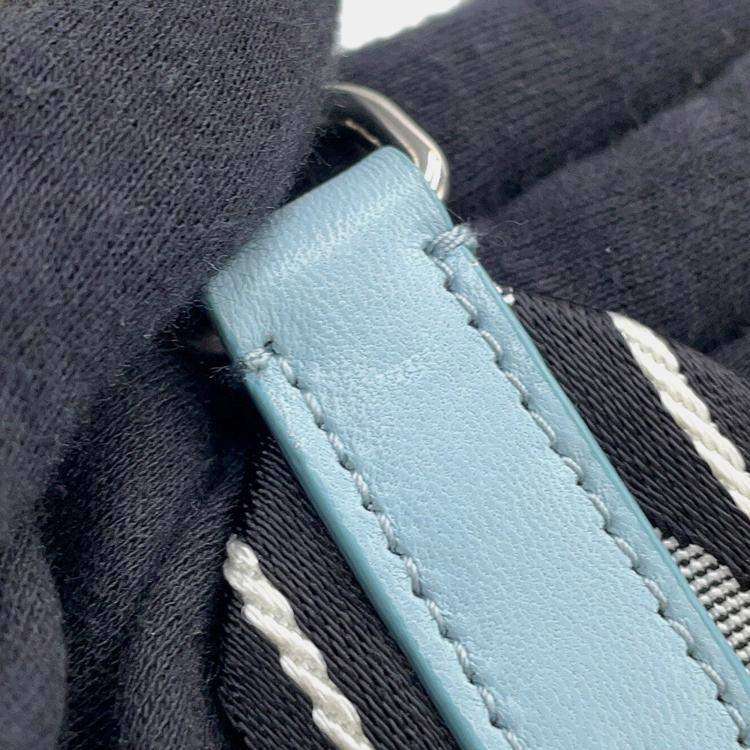 مملوكة مسبقًا Miumiu Materassee 2Way Shoulder Bag Light Blue Leather