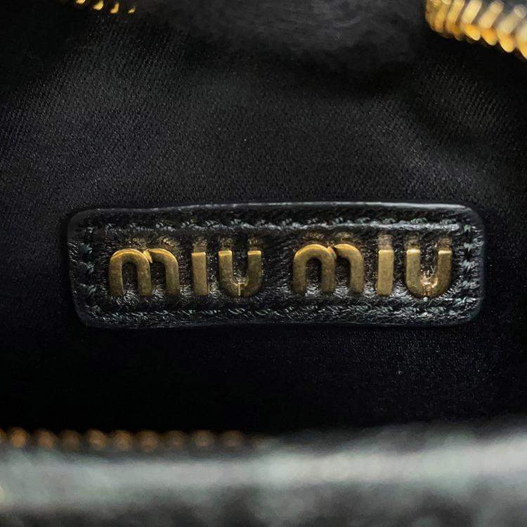 Pre Owned Miumiu Wonder Black Leather 2Way Shoulder Bag 