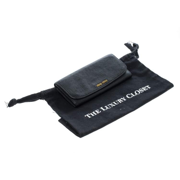 Pre Owned Miu Miu Black Leather Continental Wallet