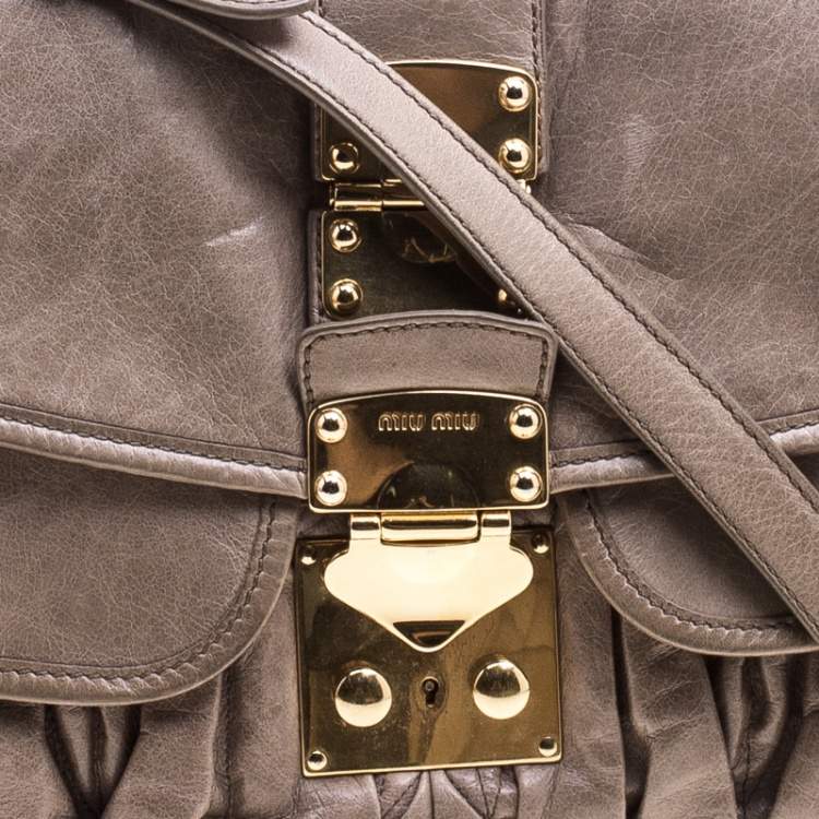 Pre Owned Miu Miu Beige Matelasse Lux Leather Coffer Hobo