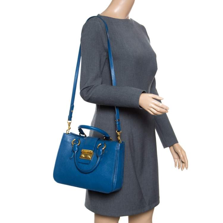 Pre Owned Miu Miu Blue Pebbled Leather Madras Top Handle Bag