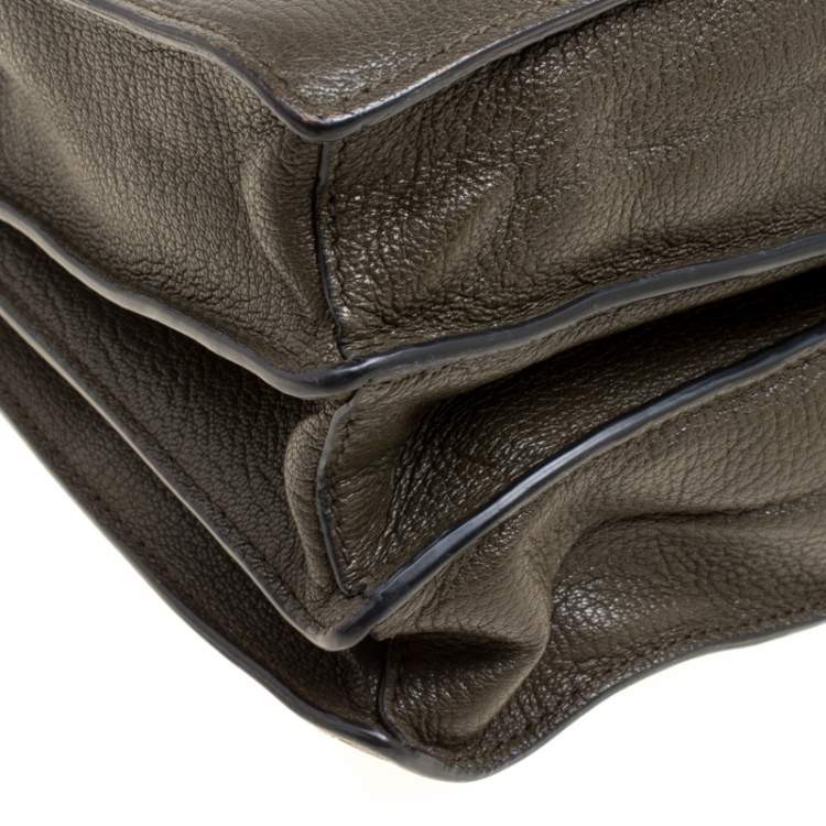 مملوكة مسبقًا Miu Miu Military Green Madras Leather Top Handle Bag