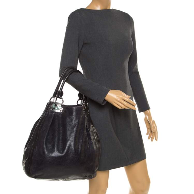 Pre Owned Miu Miu Black Glaze Nappa Leather Shopper Tote