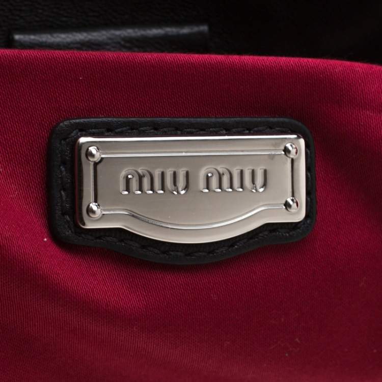 مملوكة مسبقًا Miu Miu Black Matelasse Leather Sacca 2 Hobo