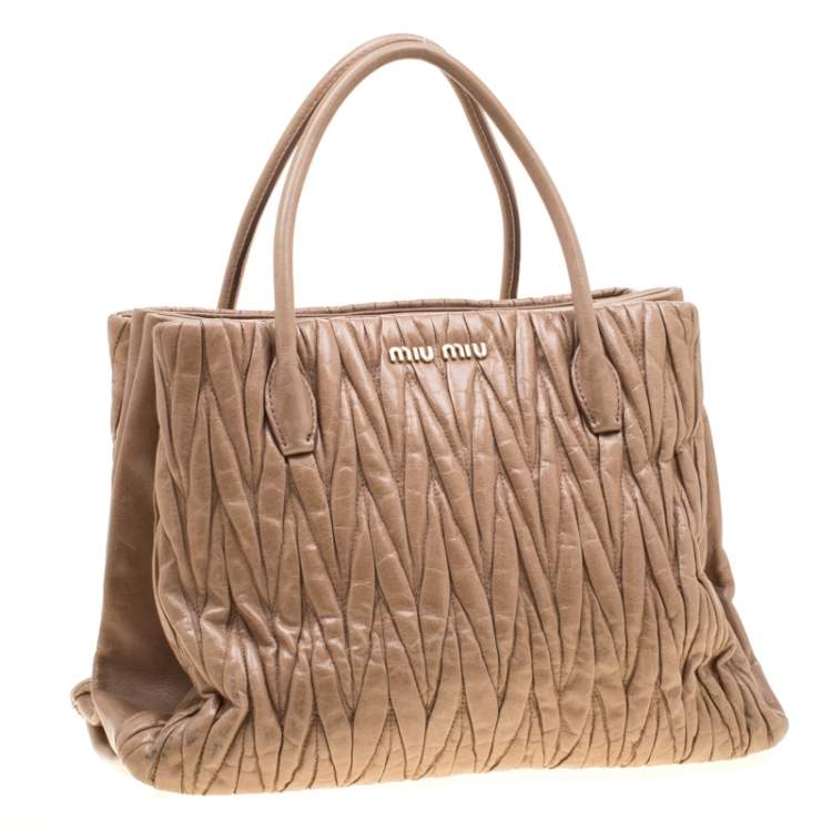 Pre Owned Miu Miu Beige Metalesse Leather Tote