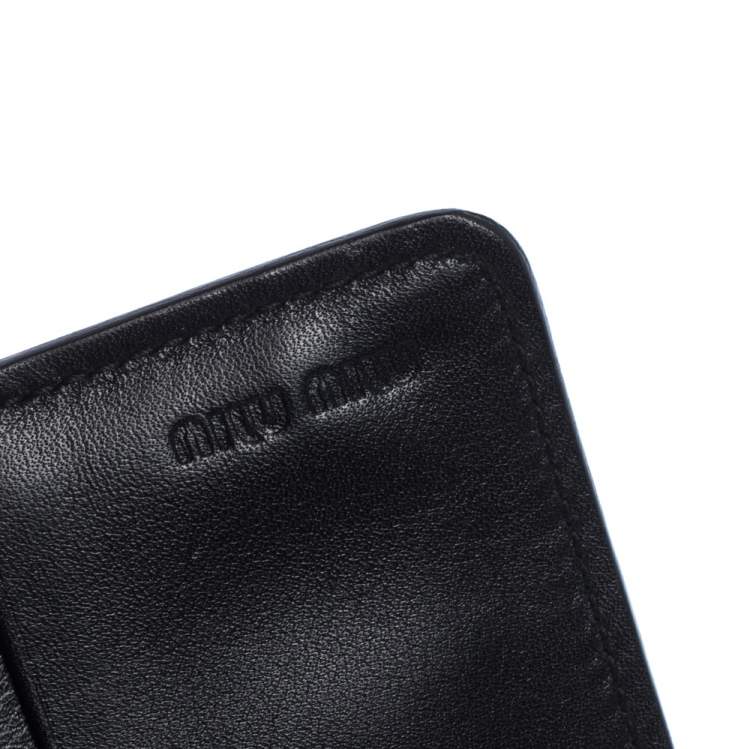 Pre Owned Miu Miu Black Patent Leather Clasp Lock Wallet 