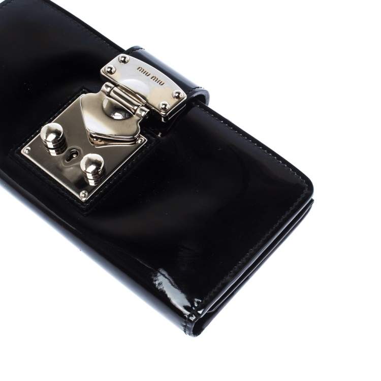 Pre Owned Miu Miu Black Patent Leather Clasp Lock Wallet 