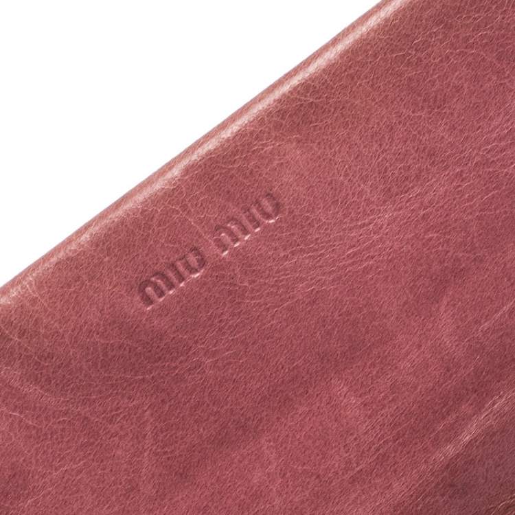 Pre Owned Miu Miu Pink Matelassé Leather French Continental Wallet