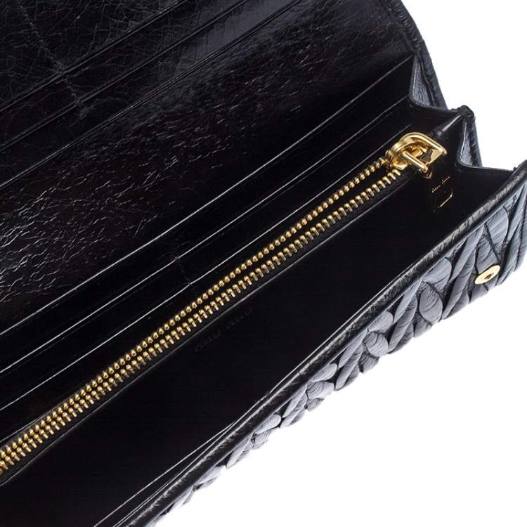 Pre Owned Miu Miu Black Matelassé Leather Flap Continental Wallet