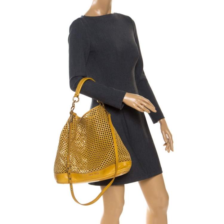 Pre Owned Miu Miu Mustard Cut Out Leather Hobo