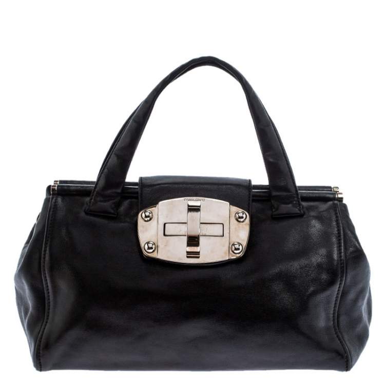 04aw miumiu turn lock leather bag