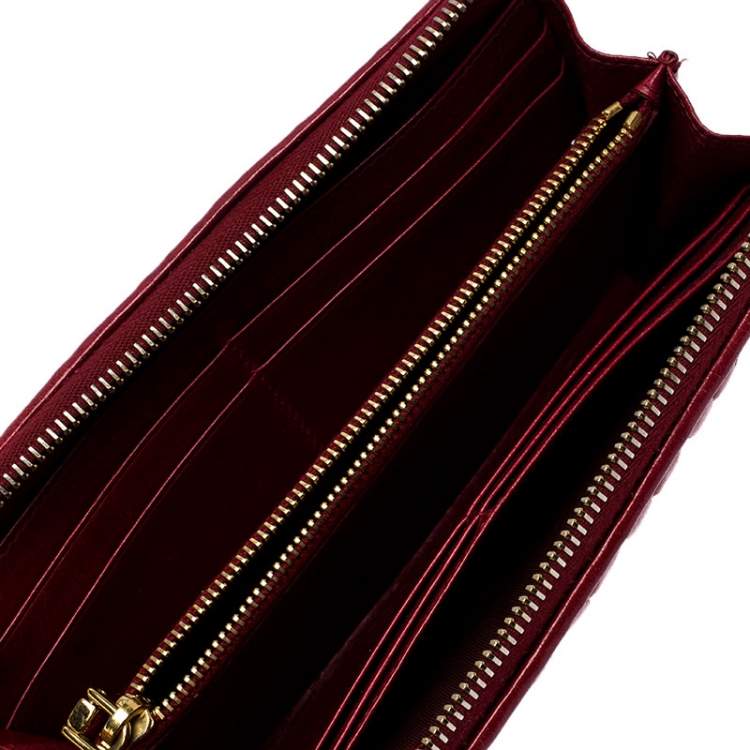 Pre Owned Miu Miu Dark Red Matelassé Leather Continental Zip Wallet