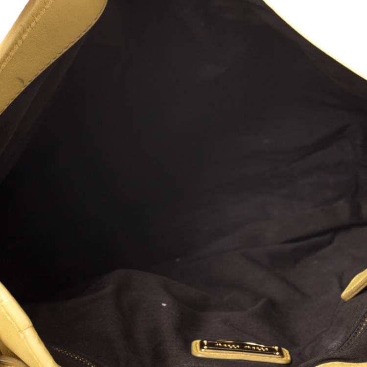 Pre Owned Miu Miu Yellow Matelassé Leather Coffer Hobo