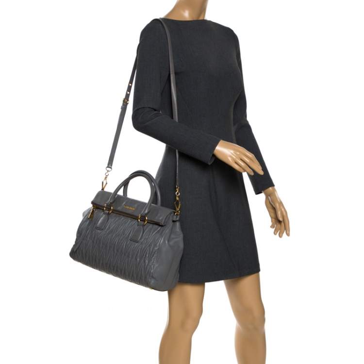 Pre Owned Miu Miu Grey Matelassé Leather Bow Satchel