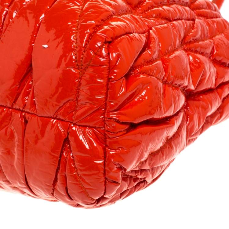 Pre Owned Miu Miu Coral Textured Patent Leather Tote 