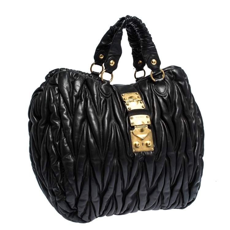 Pre Owned Miu Miu Black Matelasse Leather Hobo