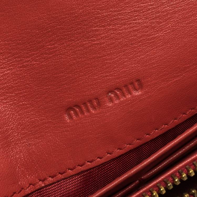 Pre Owned Miu Miu Red Crocodile Effect Patent Leather Flap Continental Wallet