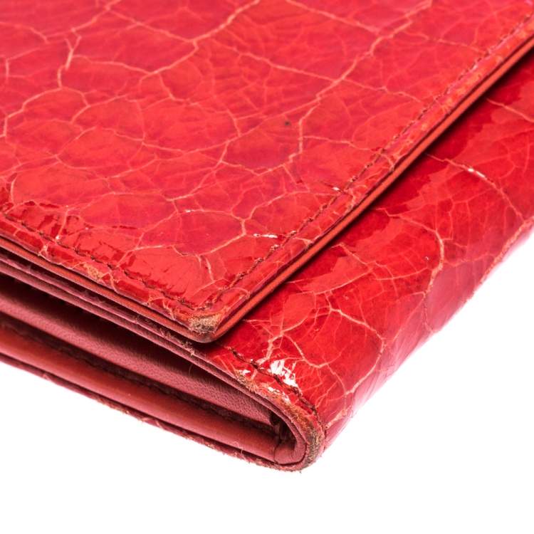Pre Owned Miu Miu Red Crocodile Effect Patent Leather Flap Continental Wallet