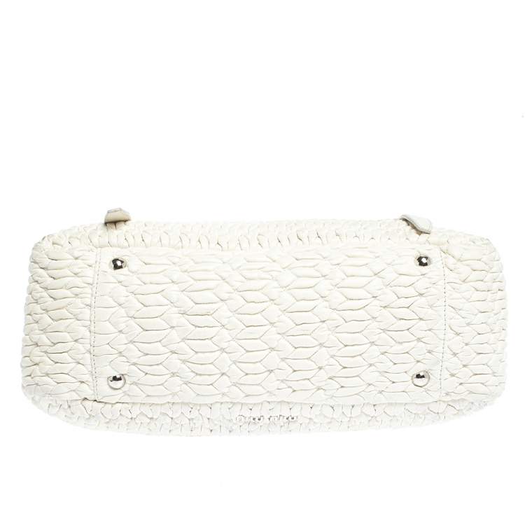 Pre Owned Miu Miu White Matelassé Leather Turn Lock Tote