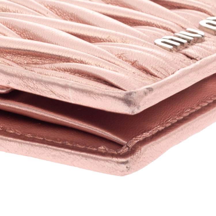 Pre Owned Miu Miu Metallic Peach Matelasse Leather Bifold Compact Wallet