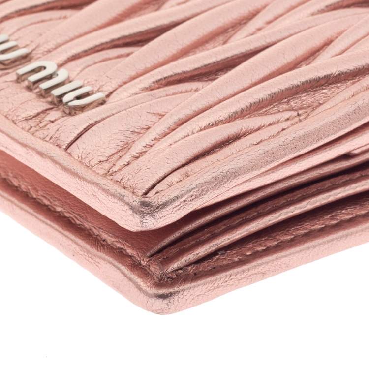 Pre Owned Miu Miu Metallic Peach Matelasse Leather Bifold Compact Wallet