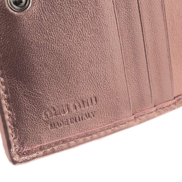 Pre Owned Miu Miu Metallic Peach Matelasse Leather Bifold Compact Wallet