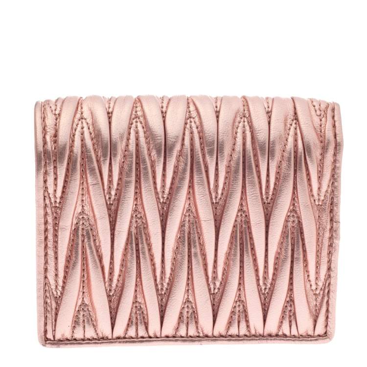 Pre Owned Miu Miu Metallic Peach Matelasse Leather Bifold Compact Wallet