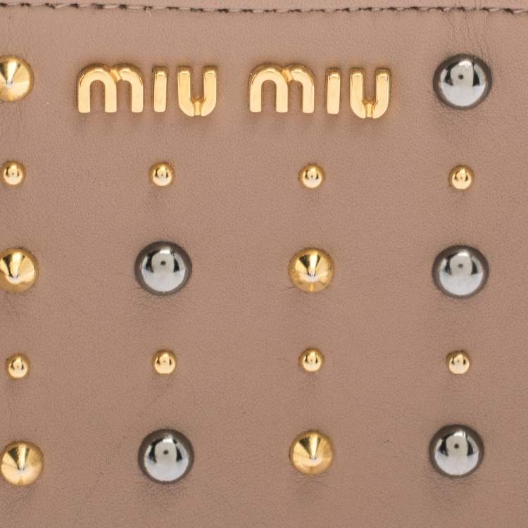 Pre Owned Miu Miu Beige Leather Studded Zip Wallet