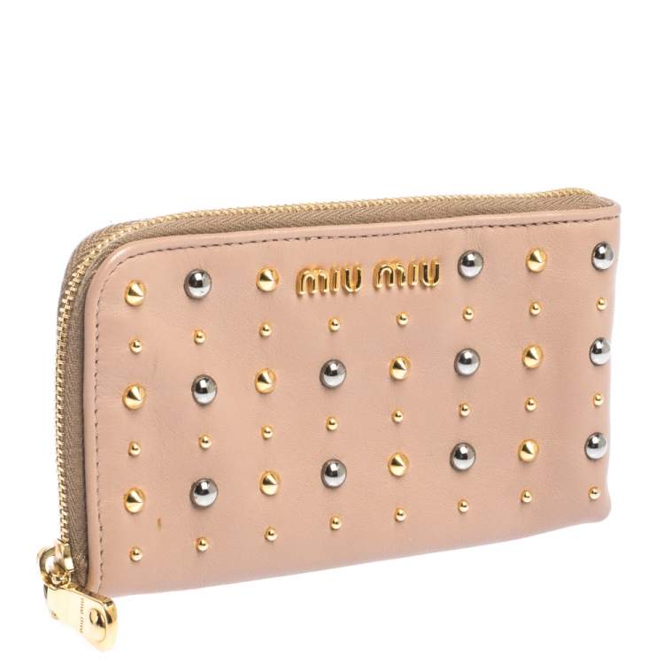 Pre Owned Miu Miu Beige Leather Studded Zip Wallet