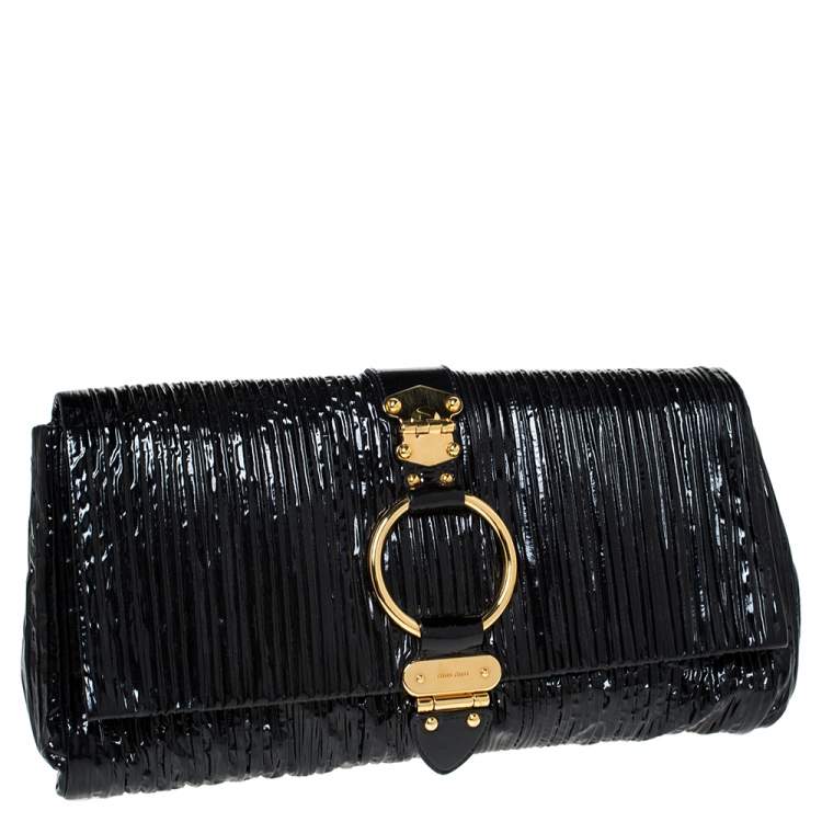 Pre Owned Miu Miu Black Pleated Patent Leather Ring Flap Clutch