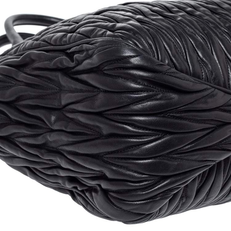 Pre Owned Miu Miu Black Matelasse Leather Satchel