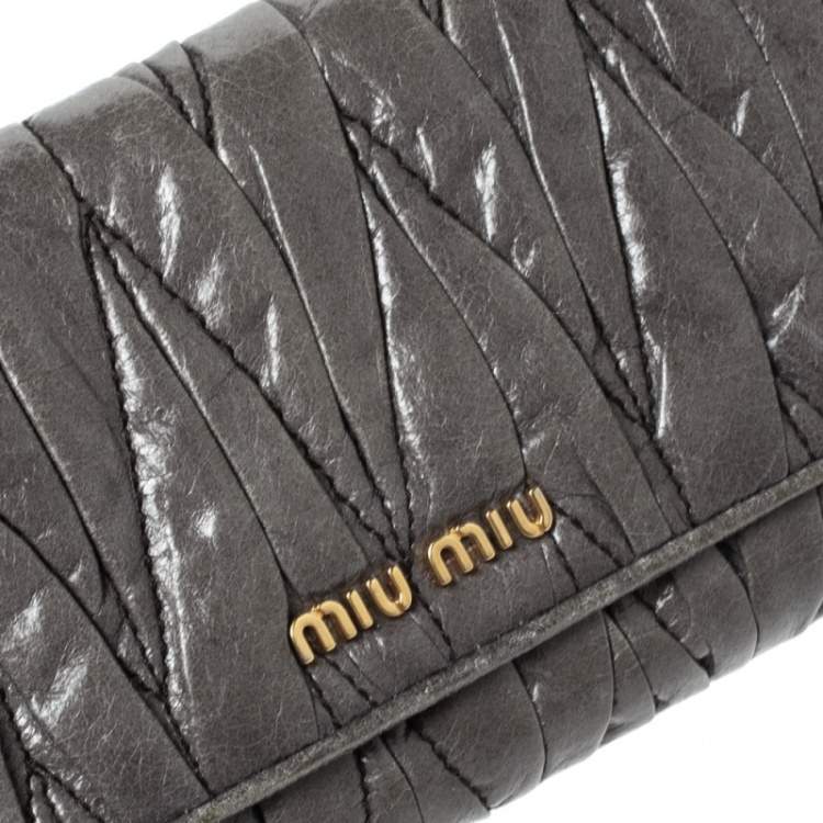 Pre Owned Miu Miu Grey Matelassé Leather Flap Continental Wallet
