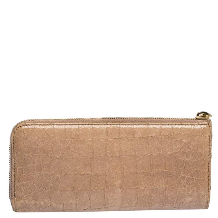 Pre Owned Miu Miu Beige Croc Embossed Crackled Leather Zip Around Wallet