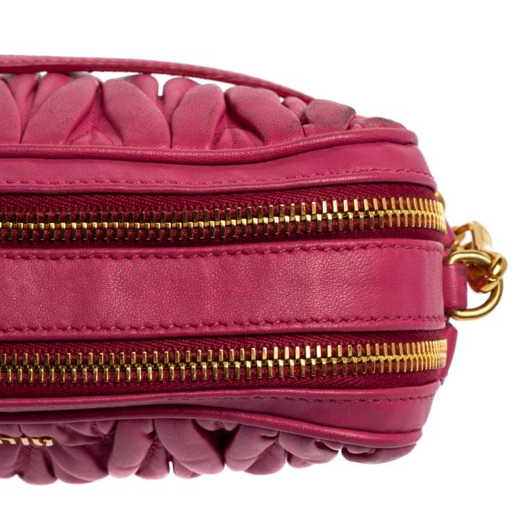Pre Owned Miu Miu Fuchsia Matelasse Leather Double Zip Crossbody Bag