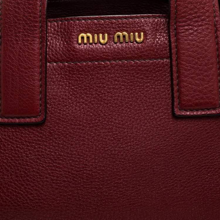 Pre Owned Miu Miu Red/Maroon Vitello Caribu Leather Zipped Tote